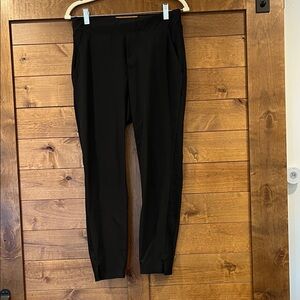 Athleta Pull On  Black Joggers size 6